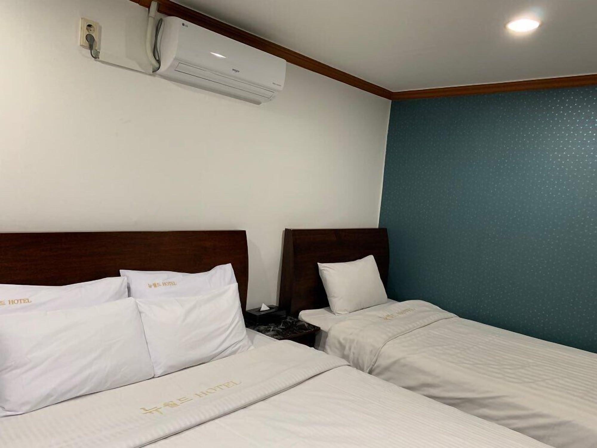 Hotel New World Seul