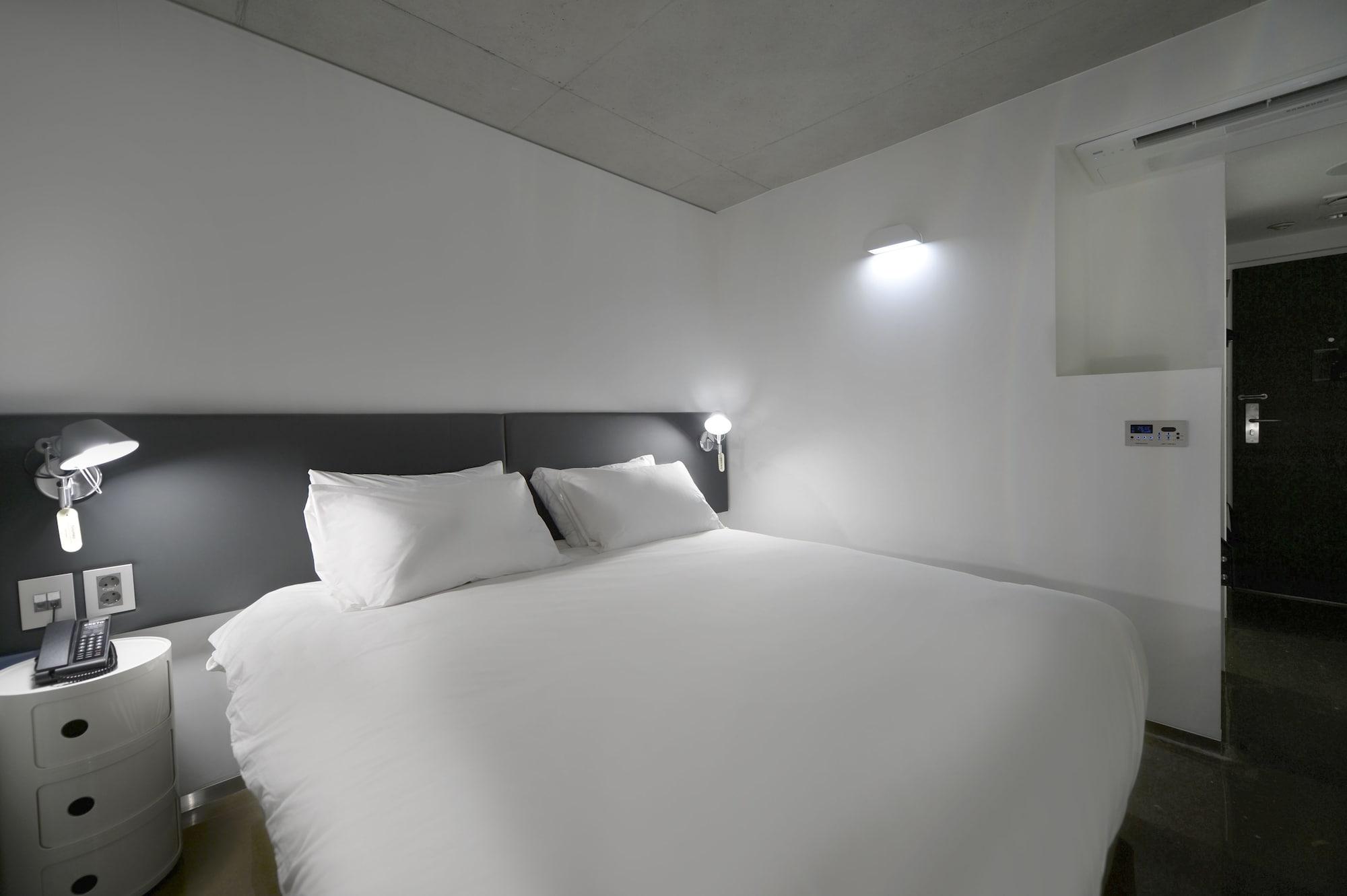 Creto Myeongdong Hotel