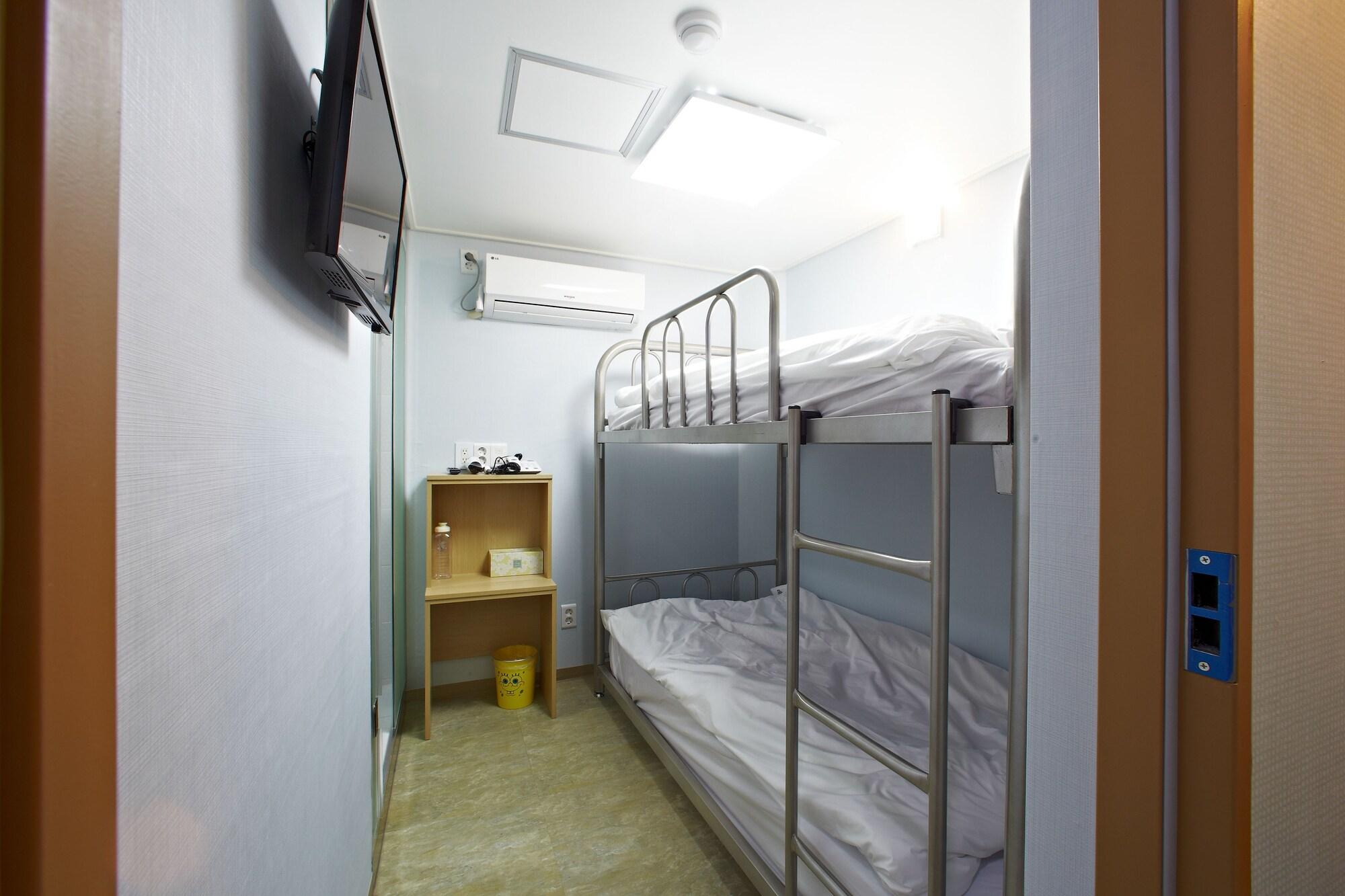 Hotel Rainbow Myeongdong Seoul