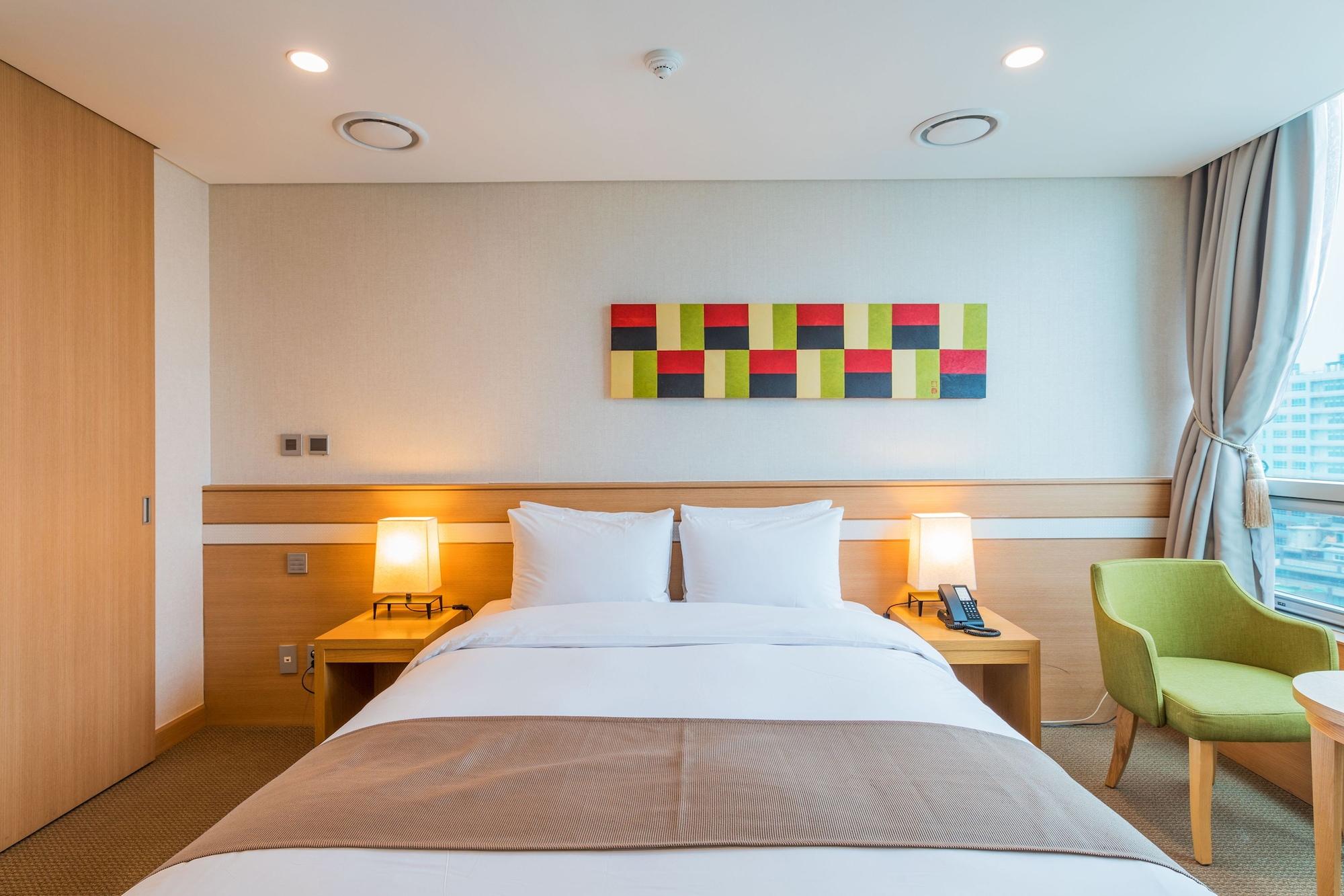 Hotel Tmark Myeongdong 4*