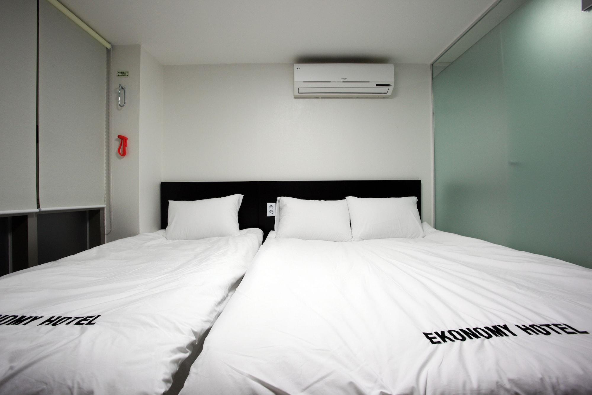 Hostel Ekonomy Myeongdong Premier Seoul