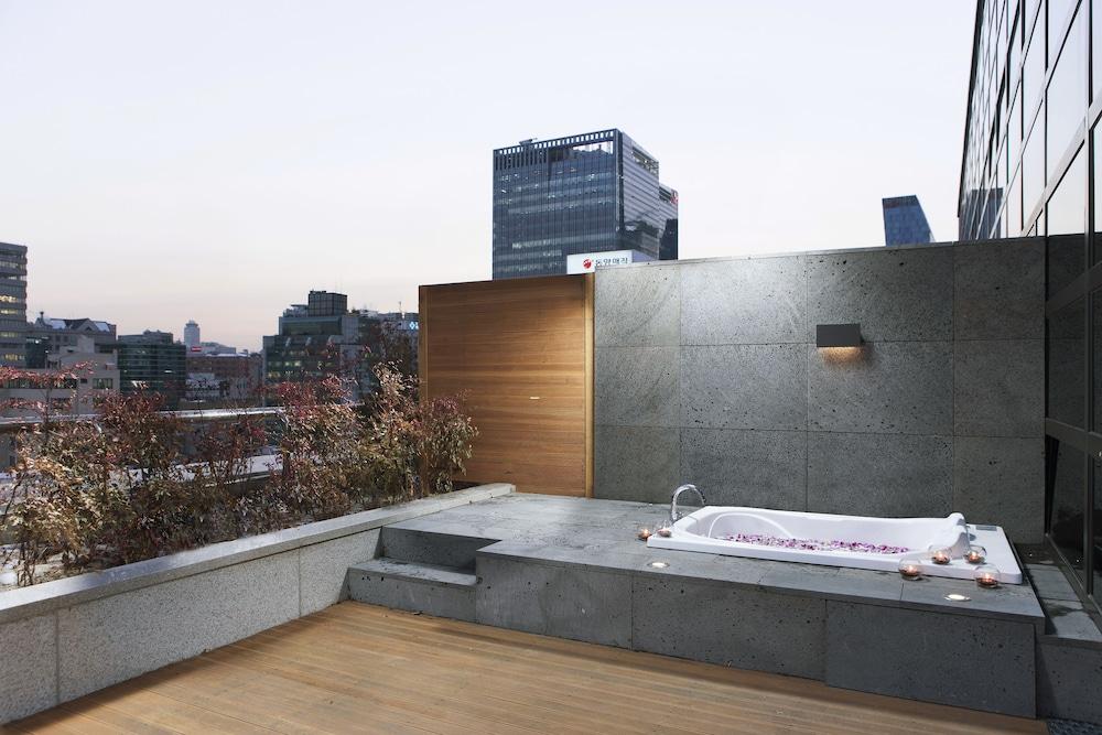 Hotel Staz Myeongdong 1 3*