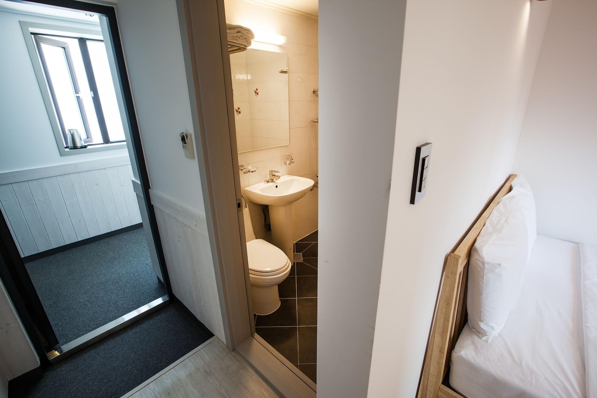 Hotel Petercat Shinchon 3*