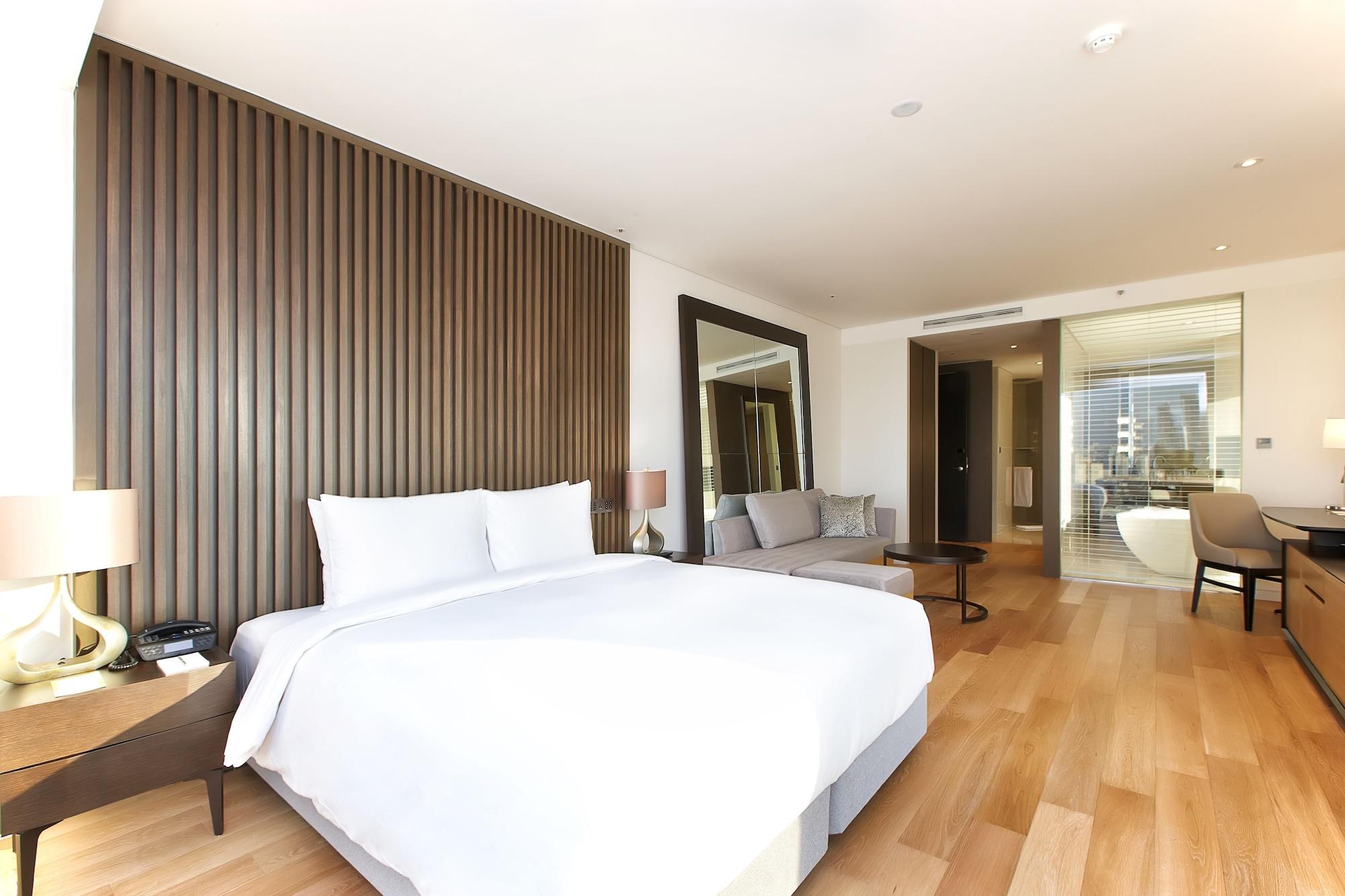 Hotel Entra Gangnam 3*