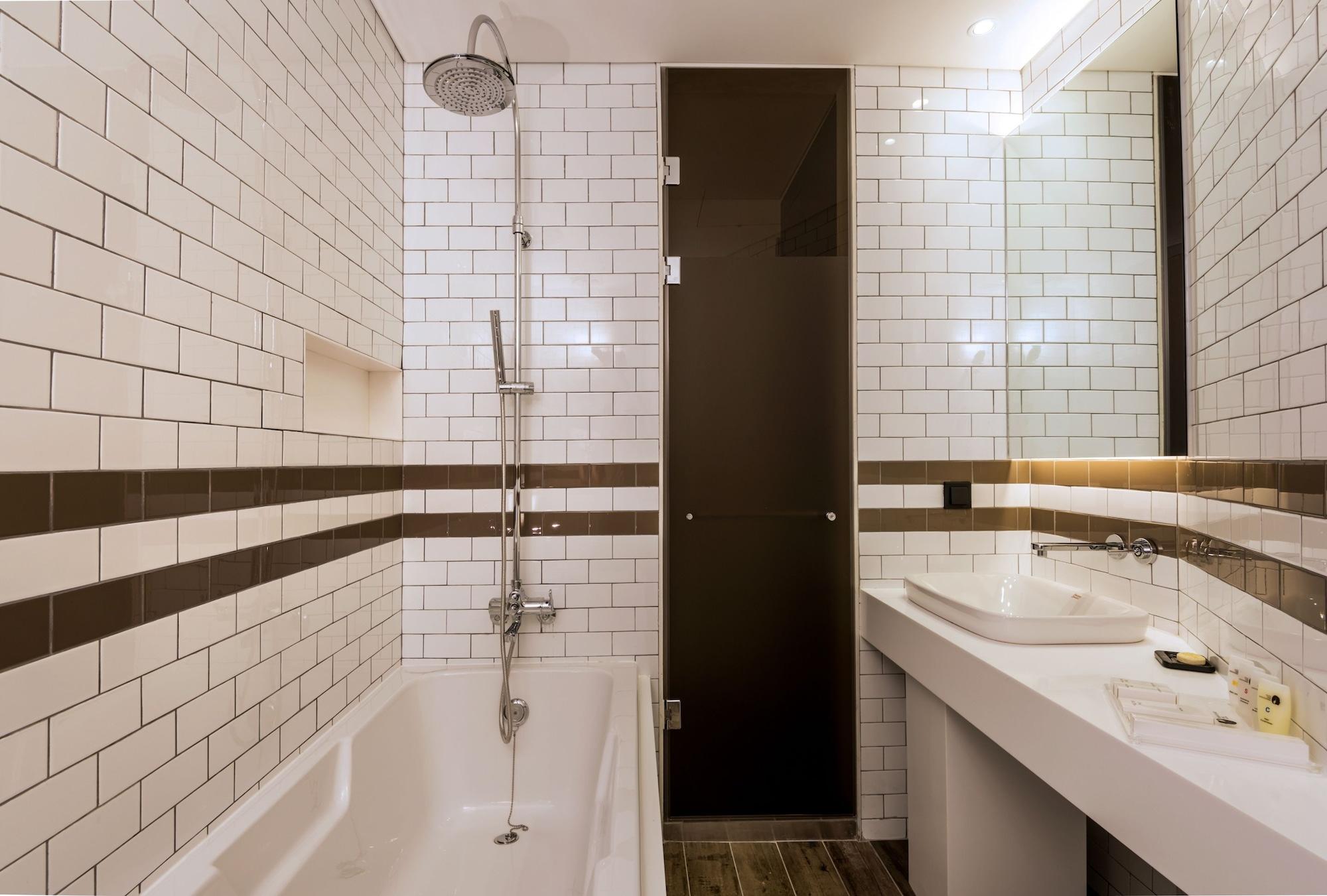 Hotel The Designers Dongdaemun 3*