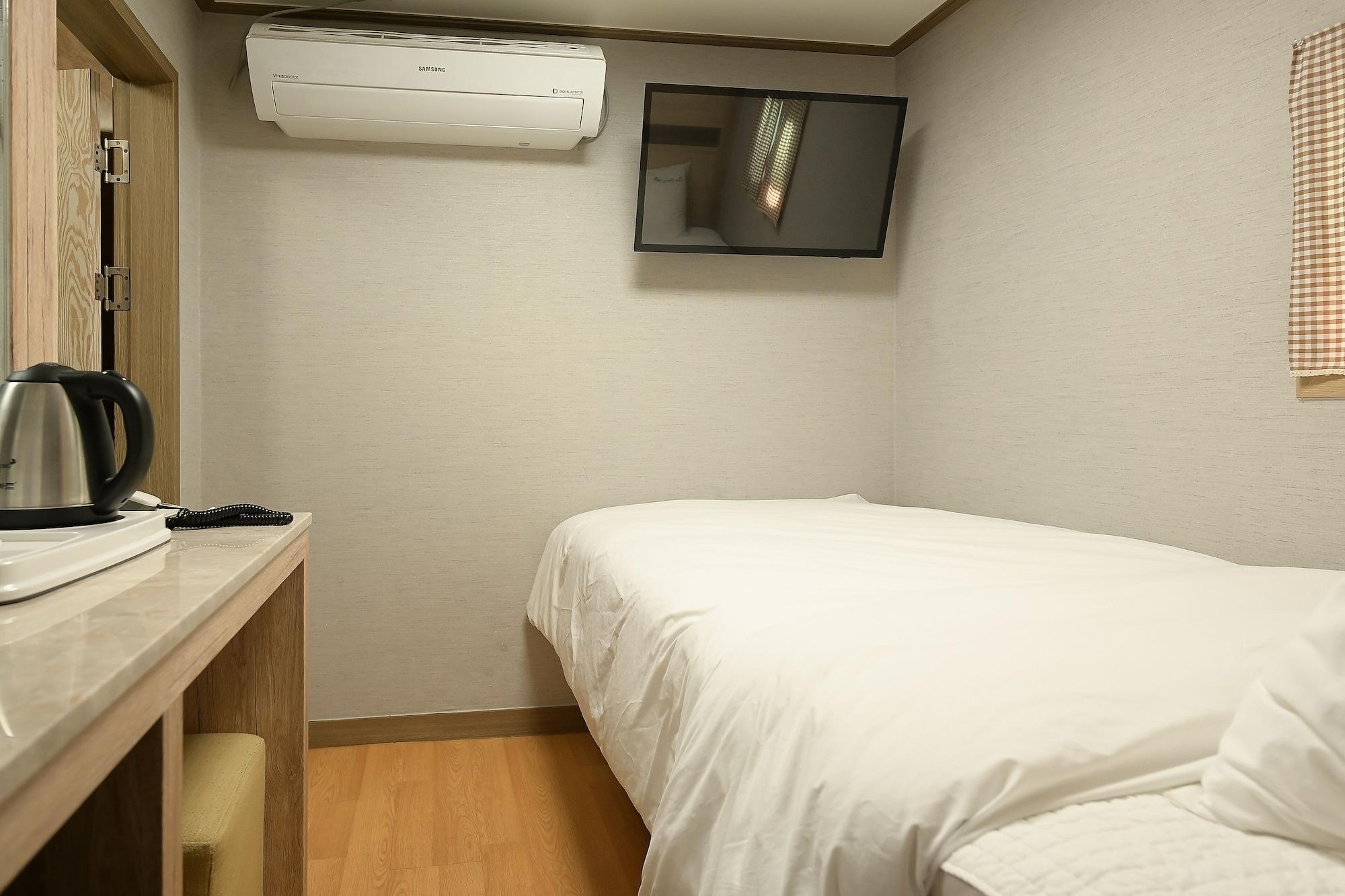 Daeyoung Myeongdong Hotel Seoul