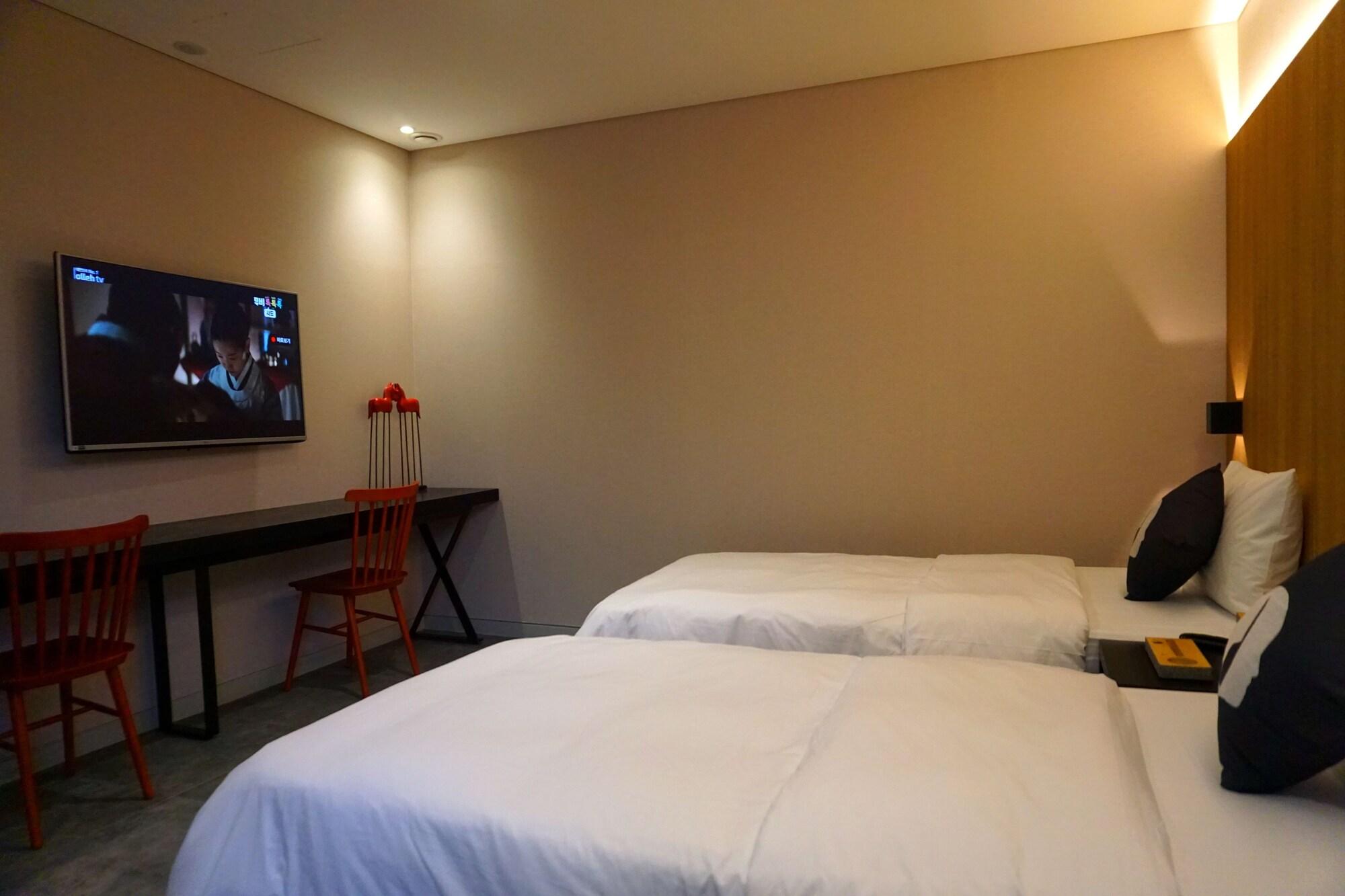 The Designers Cheongnyangni Hotel 3*