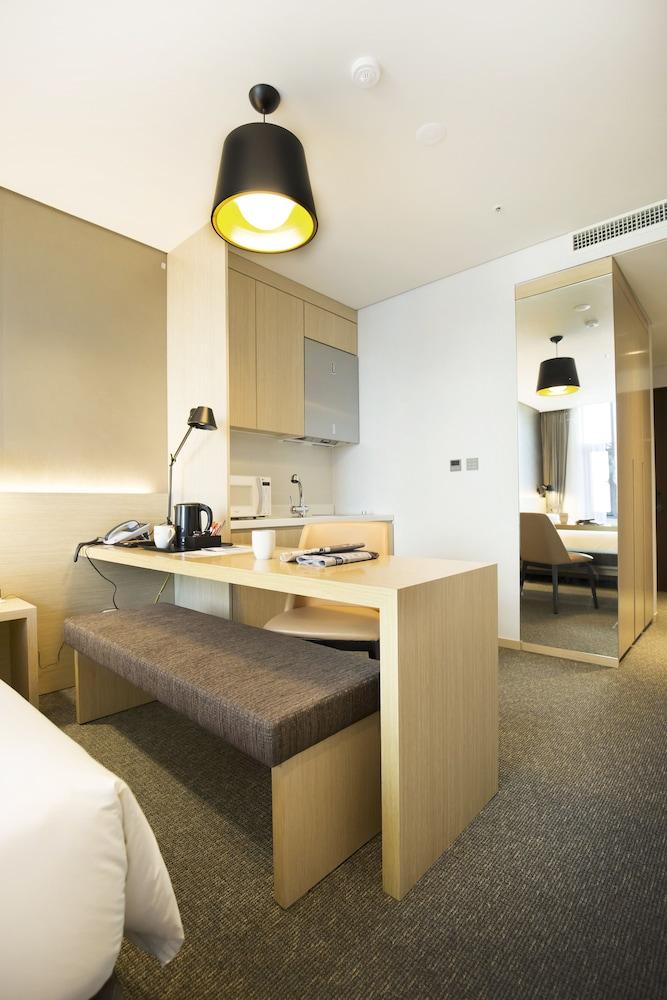 Arirang Hill Dongdaemun 4*