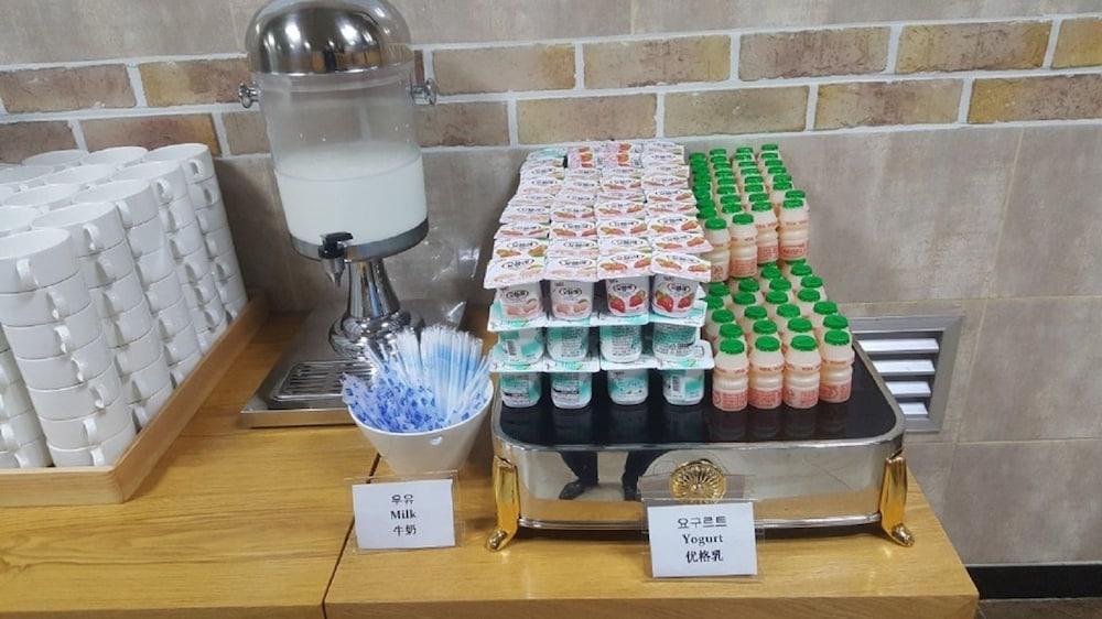 Coop Oryu Station Hotel