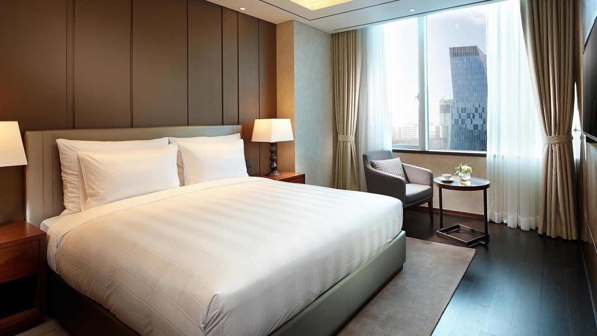 Hotel Lotte Myeongdong 4*