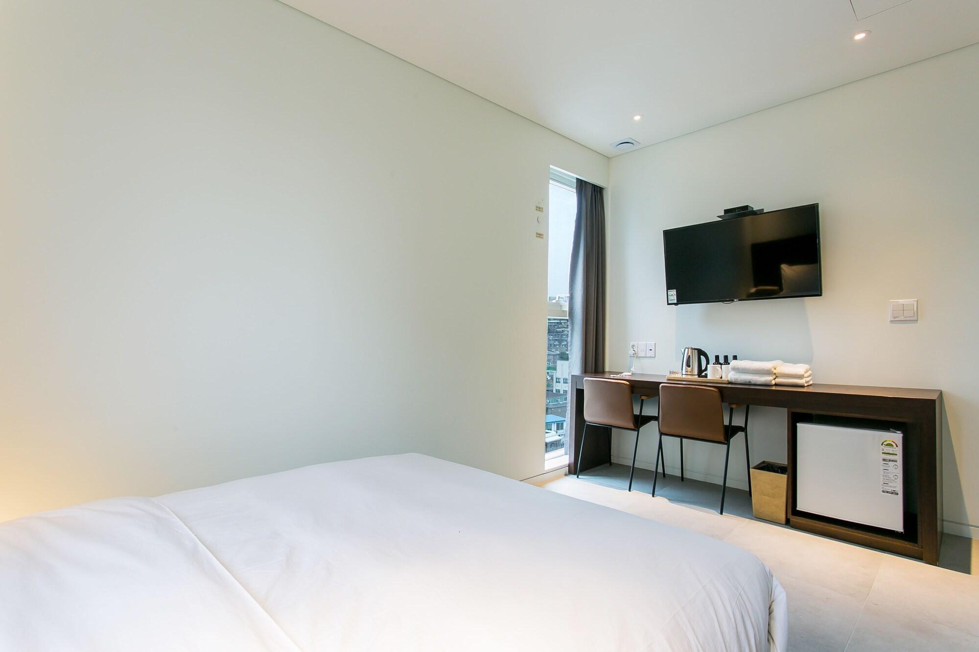 H Avenue Dongdaemun Sungshin Hotel