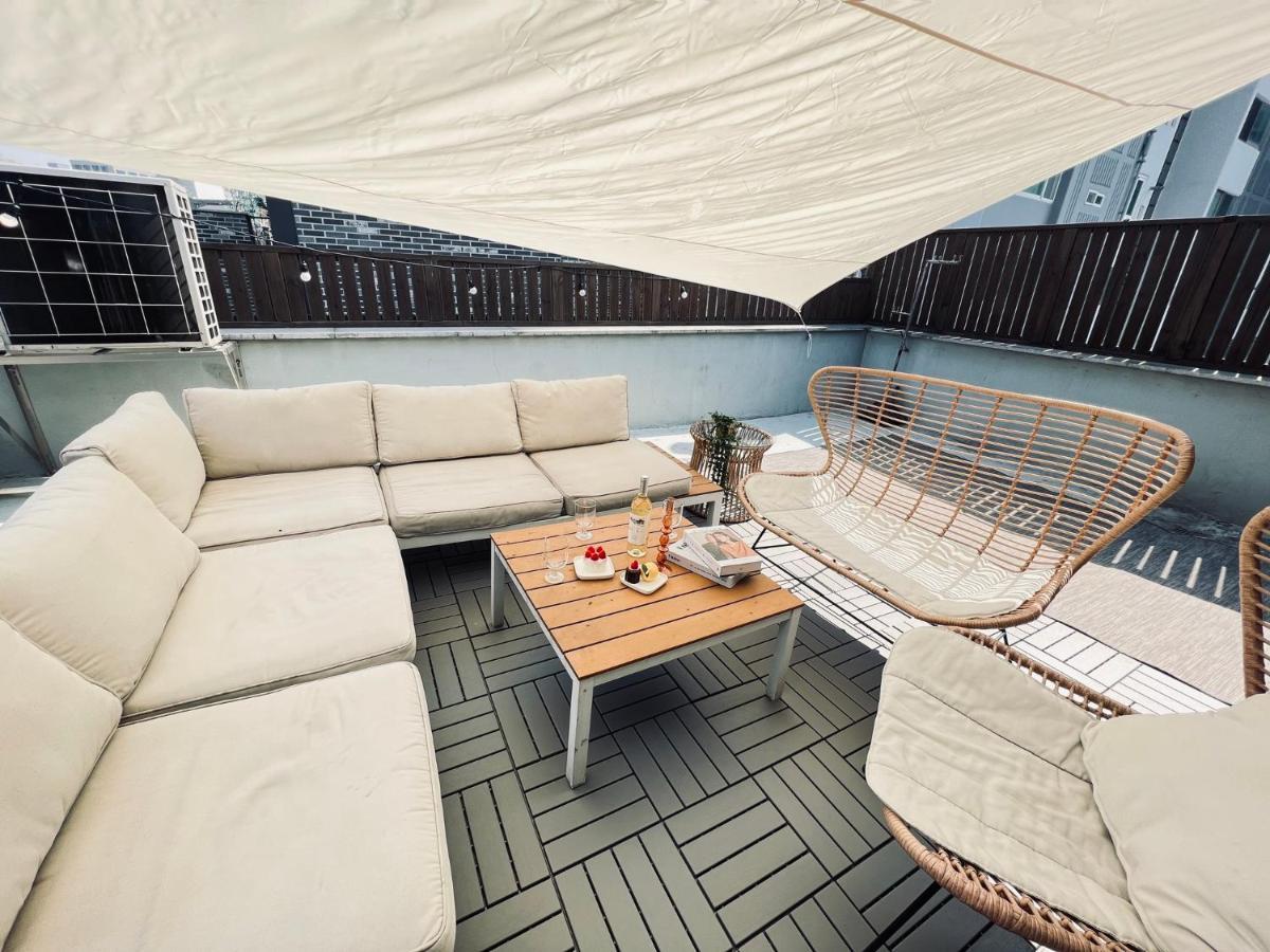 Dada Hongdae Guest house Seoul