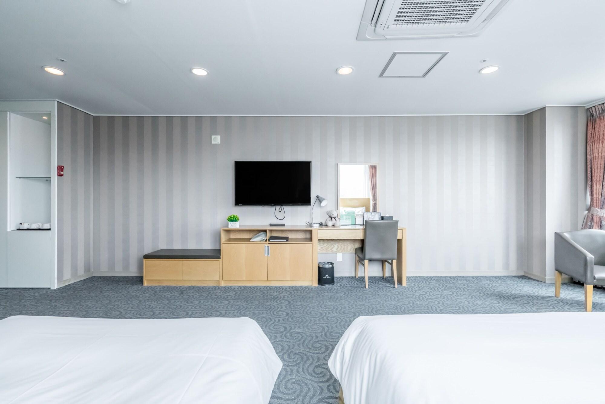 Atrium Jongno 3* Seoul
