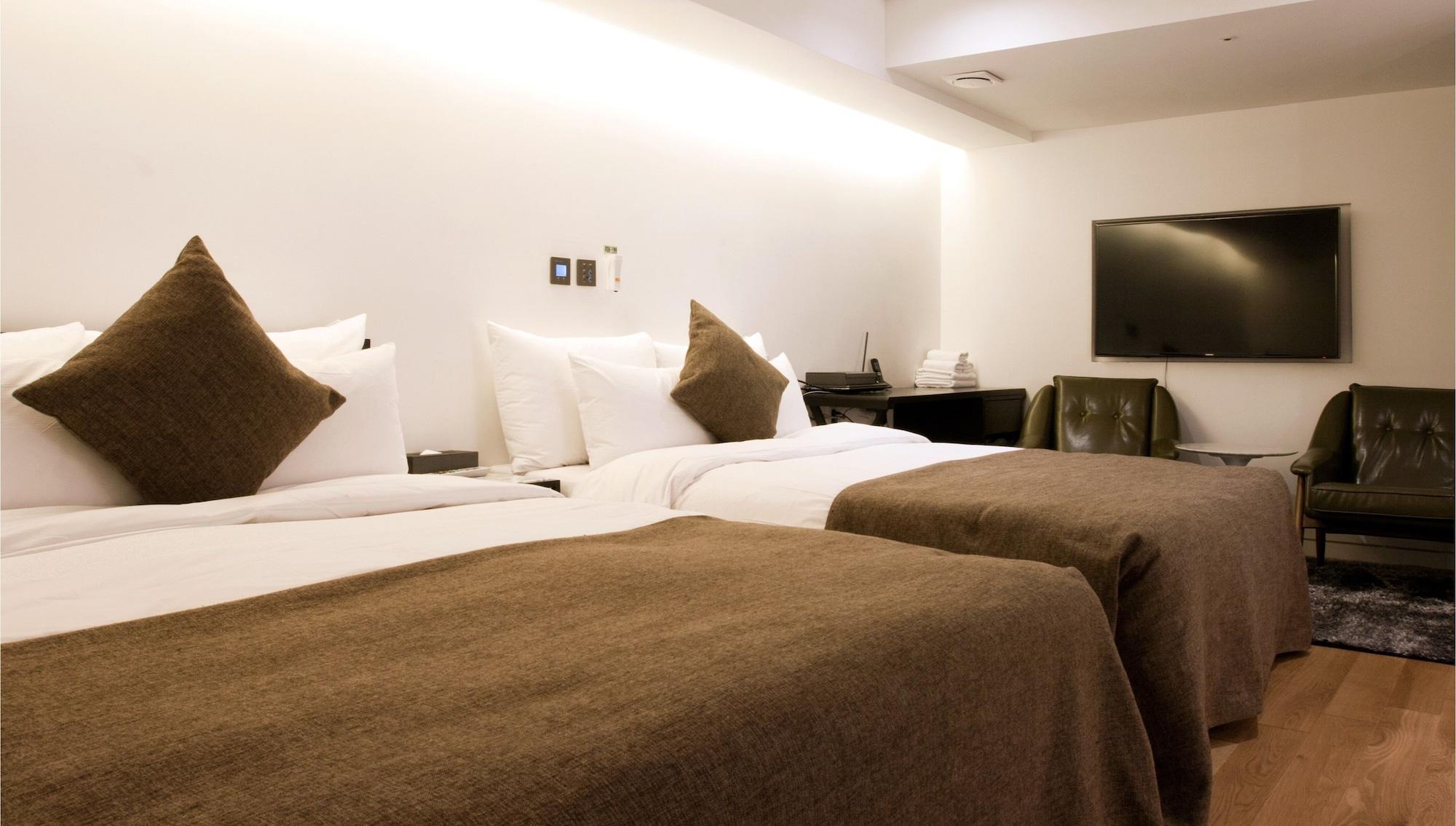 Sr Sadang Hotel 3*