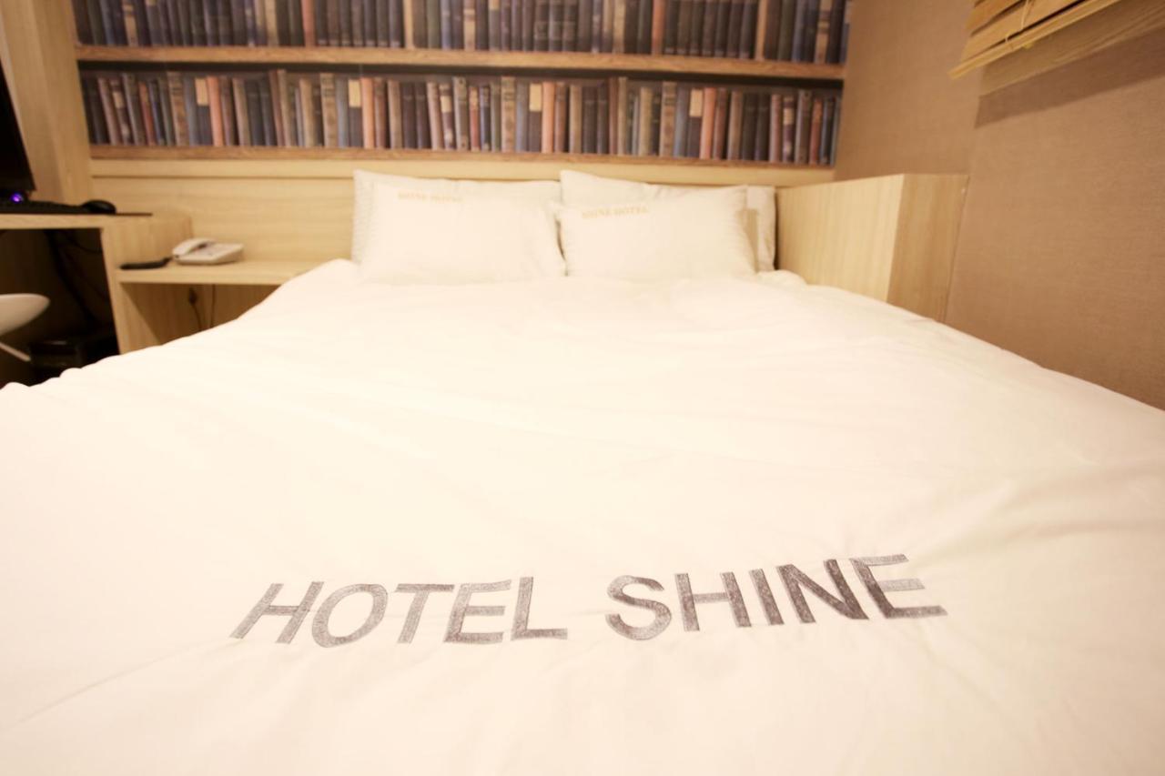 Motel Shine