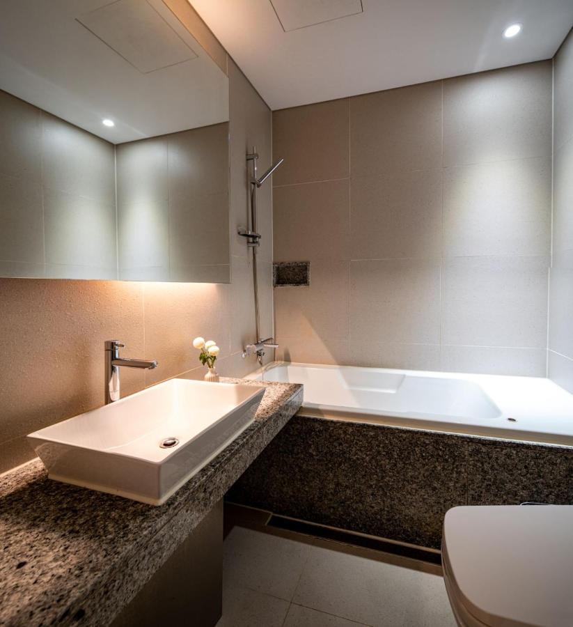 The Designers Hongdae Hotel