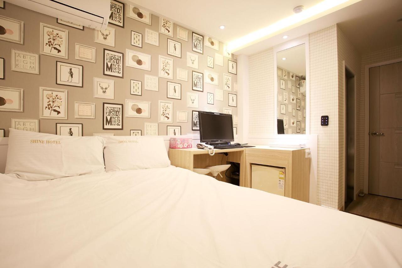 Shine Motel 2*