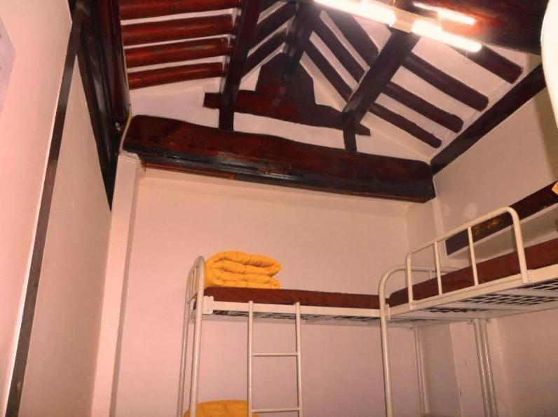 Guest house Foreigners Only *