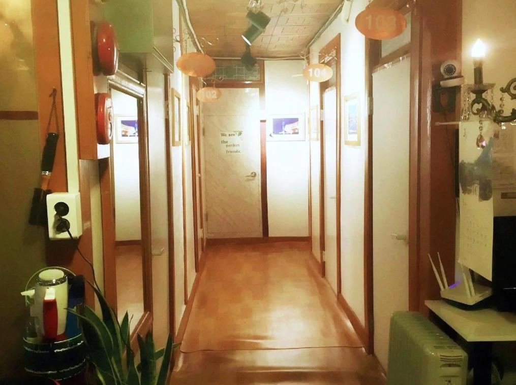 Guest house Mom 2*