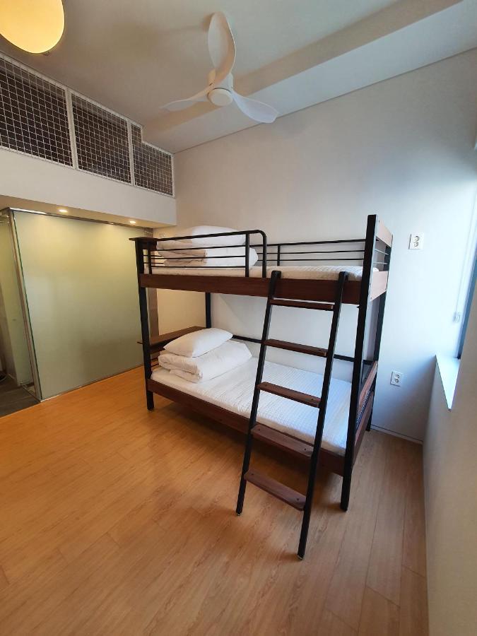 Yolo Guest house 2*
