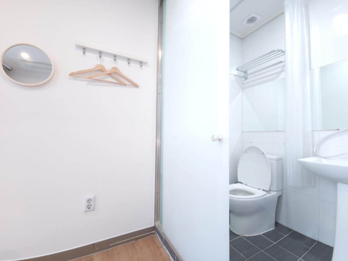 Oyo Myeongdong 2 Hostel *
