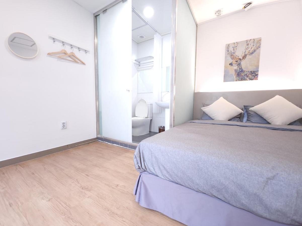 Oyo Myeongdong 2 Hostel *