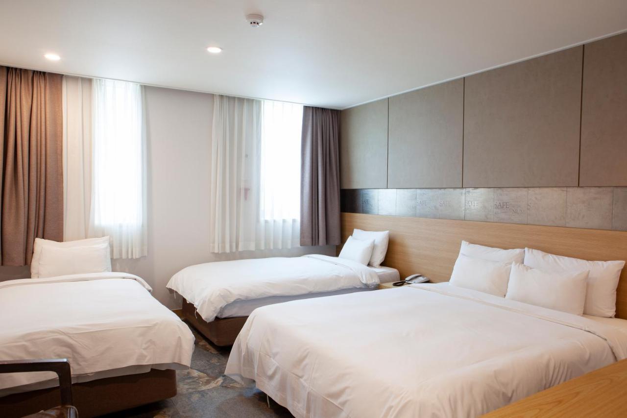 Nafore Hotel 3*