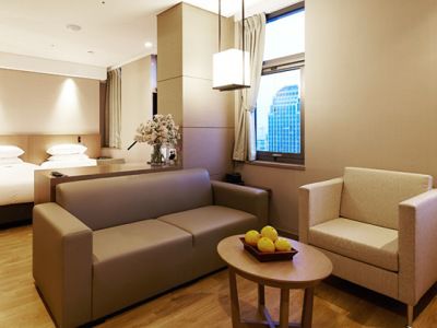 Mayplace 4*