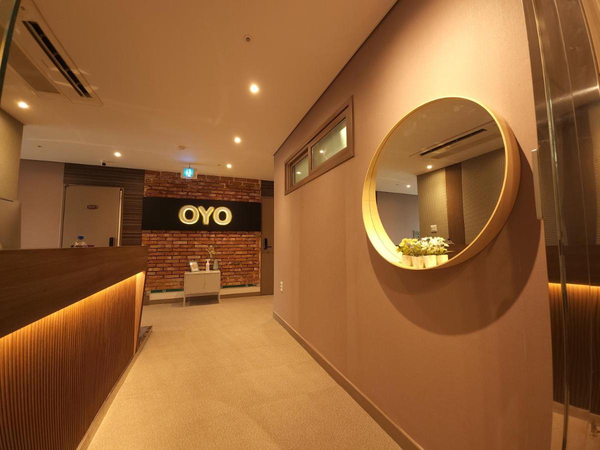 Hostel Oyo Myeongdong 2 *