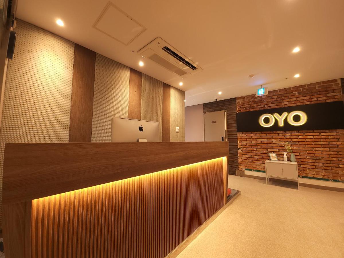 Oyo Myeongdong 2 Hostel *