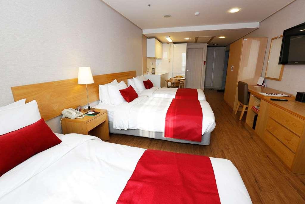 Hotel Ramada By Wyndham Dongdaemun 3*