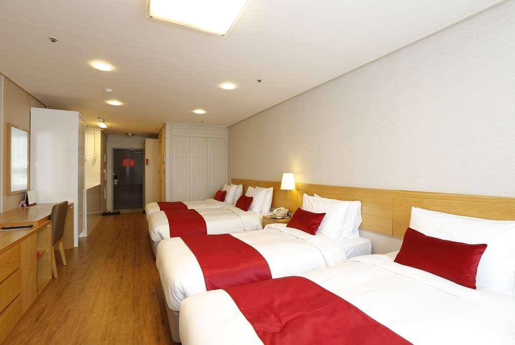 Ramada By Wyndham Dongdaemun Hotel 3*
