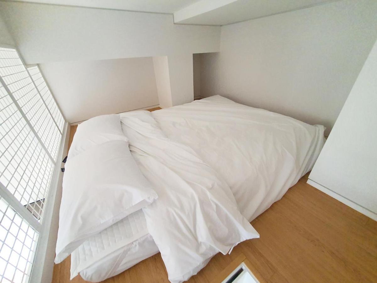 Yolo Guest house
