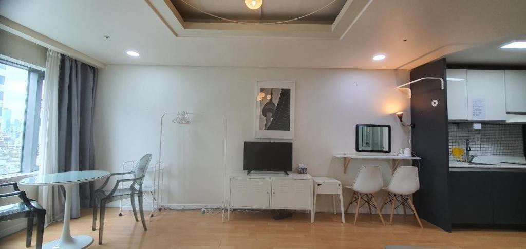 Jsm Hongdae Seoul