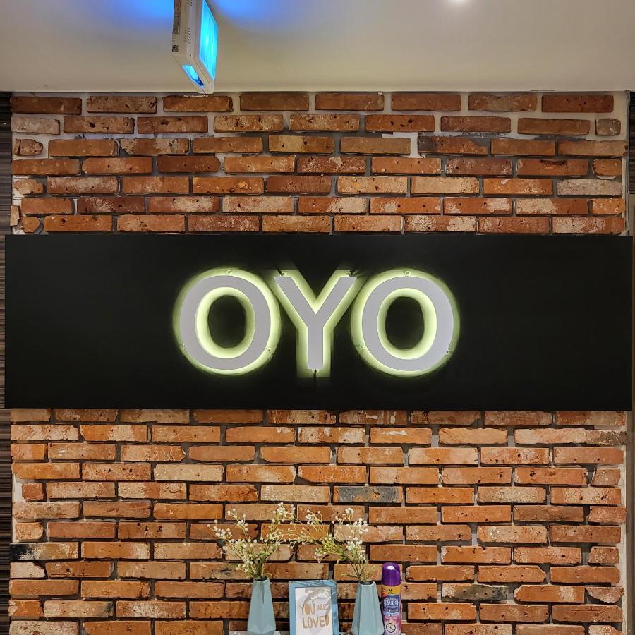Hostel Oyo Myeongdong 2 *