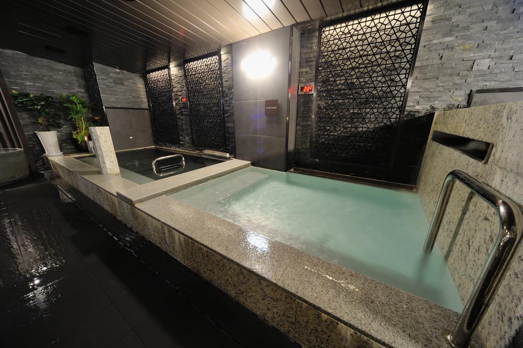 The Recenz Premium Gangnam Garosu-gil Hotel