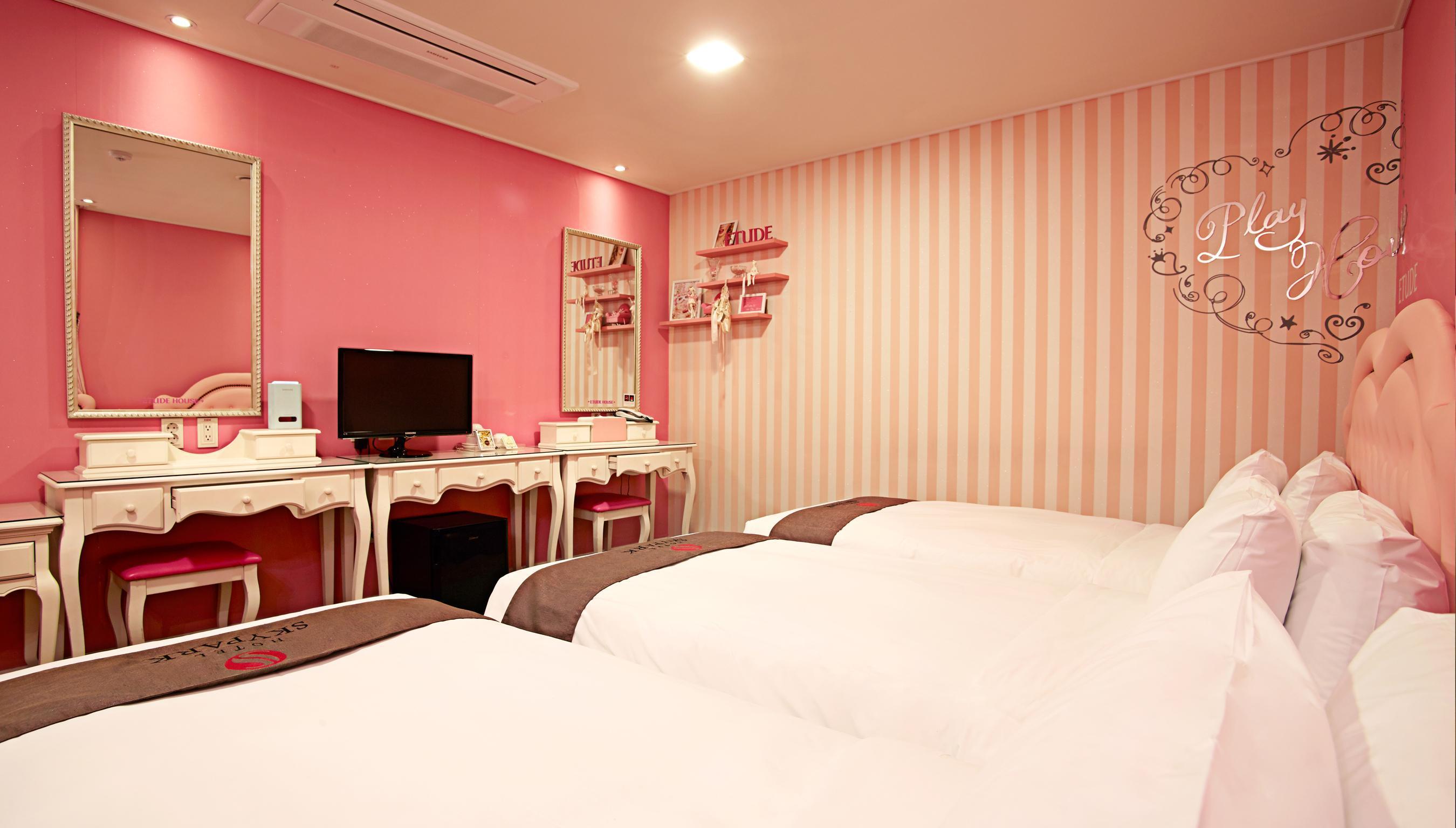 Skypark Myeongdong 3 Hotel Seoul