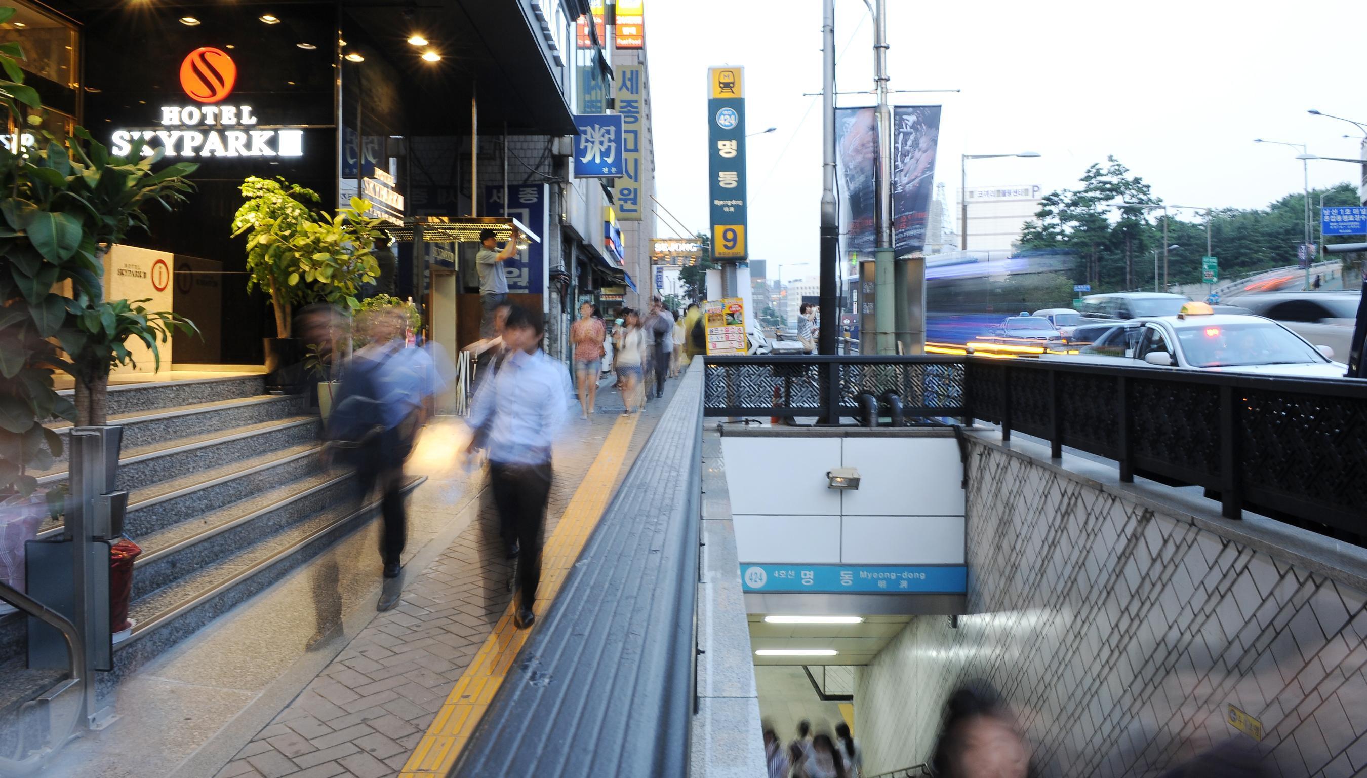 Hotel Skypark Myeongdong 3