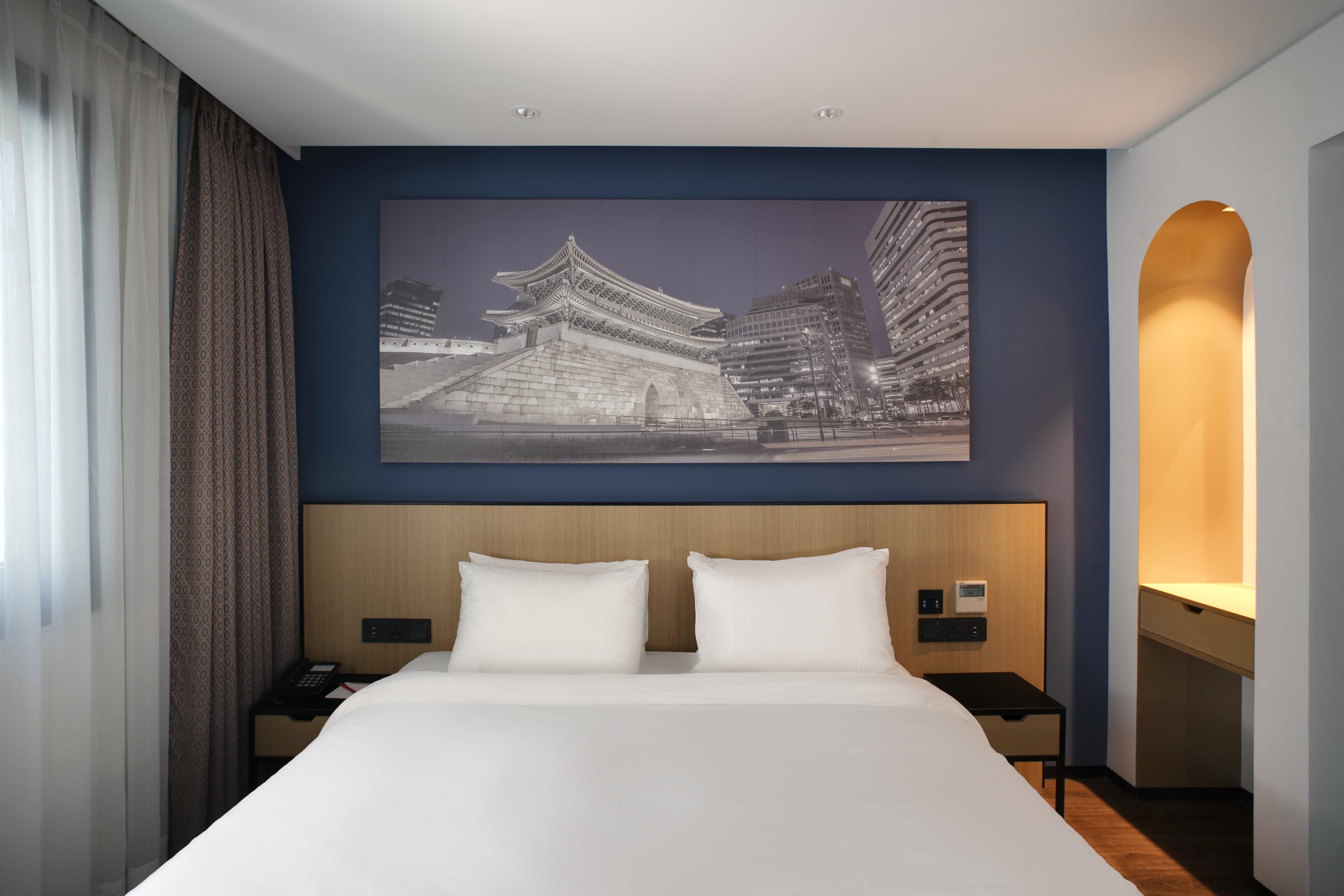 Travelodge Myeongdong City Hall Hotel