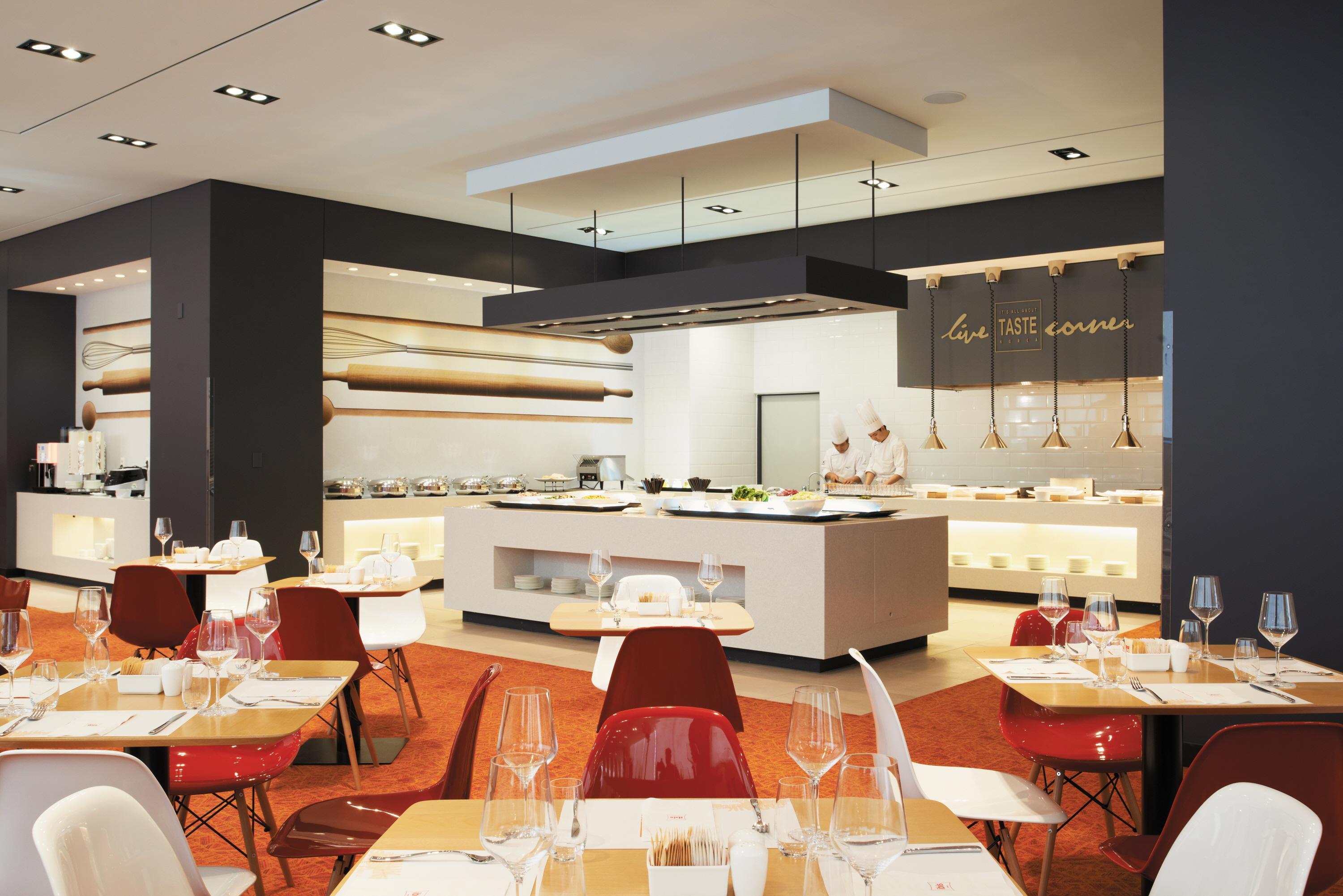 Ibis Ambassador Insadong Hotel