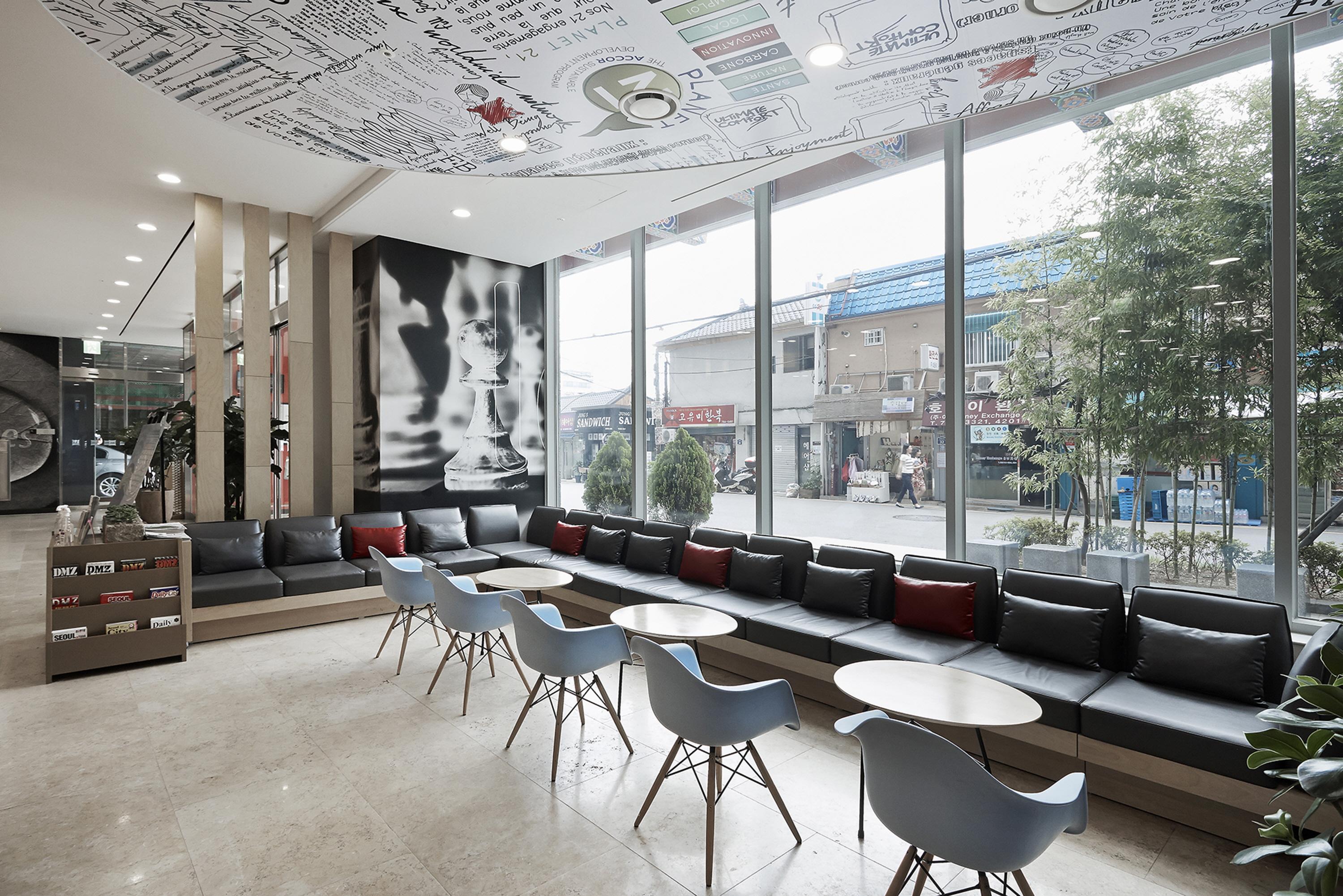 Ibis Ambassador Insadong 3*