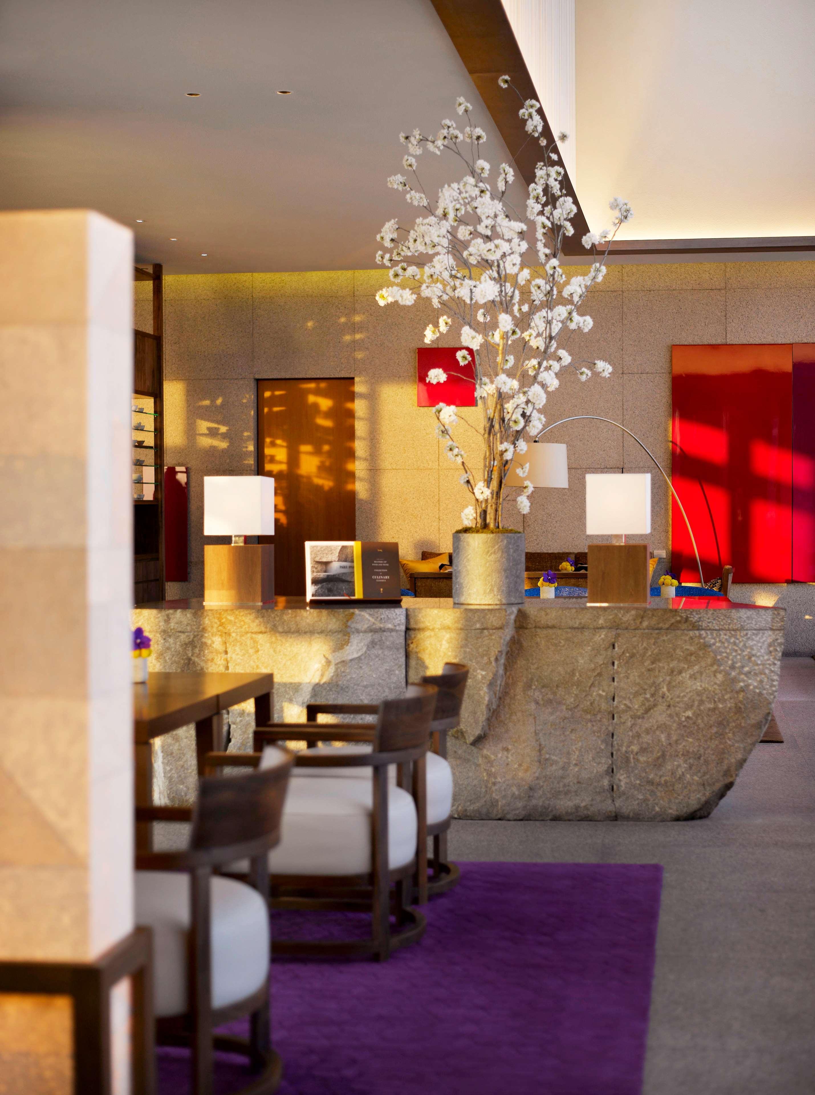 Park Hyatt Hotel 5*