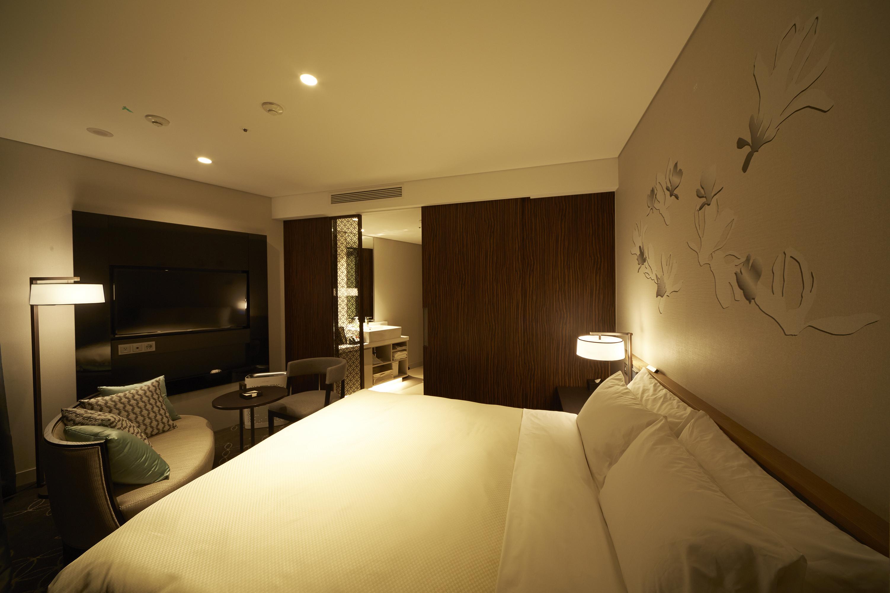 Gracery Hotel