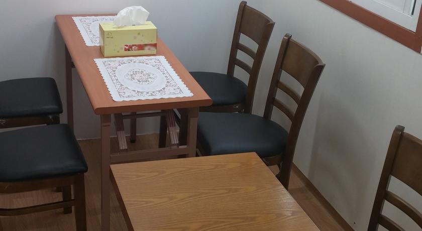 Guest house J Story
