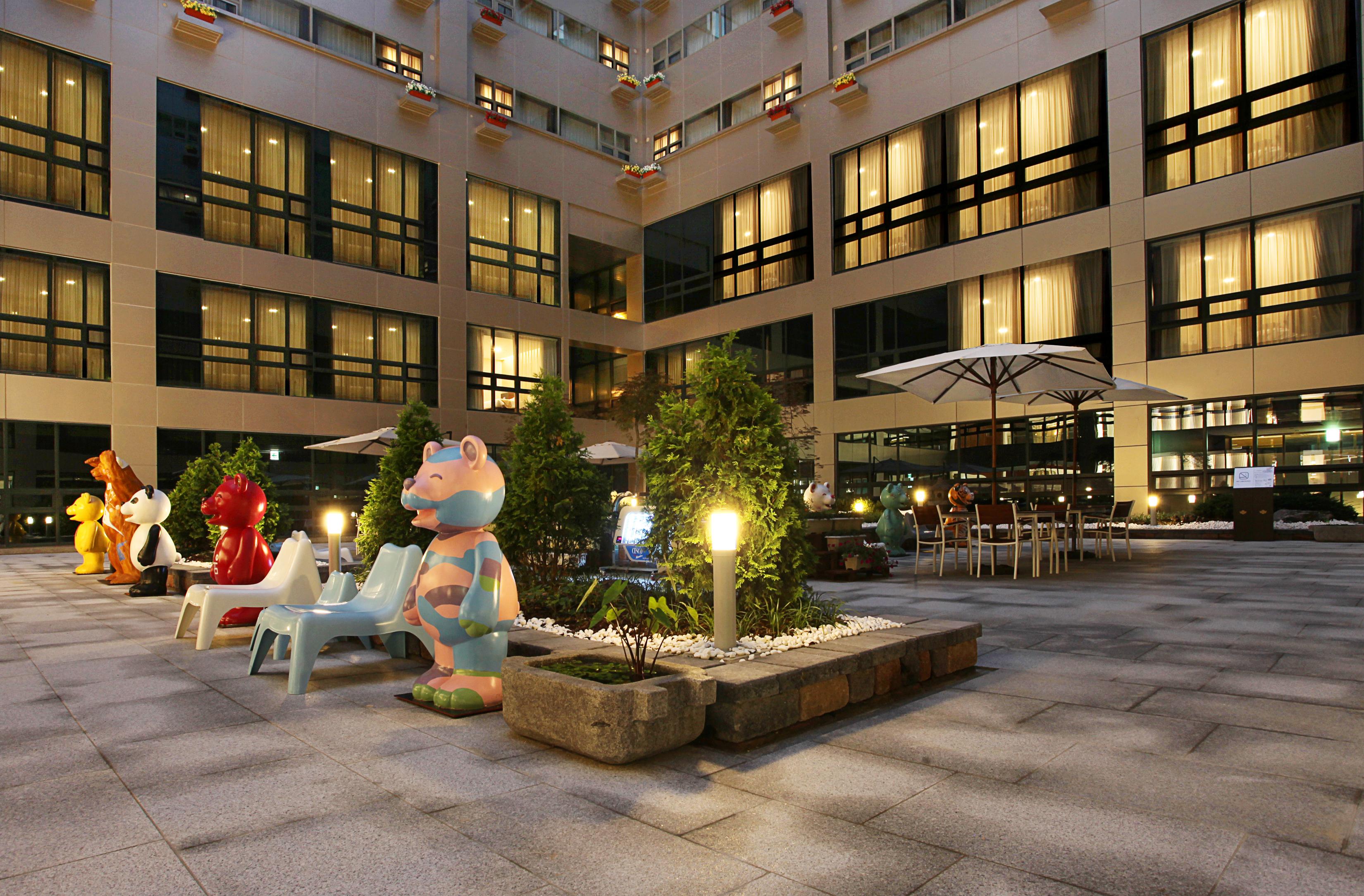 Skypark Kingstown Dongdaemun Hotel 4*