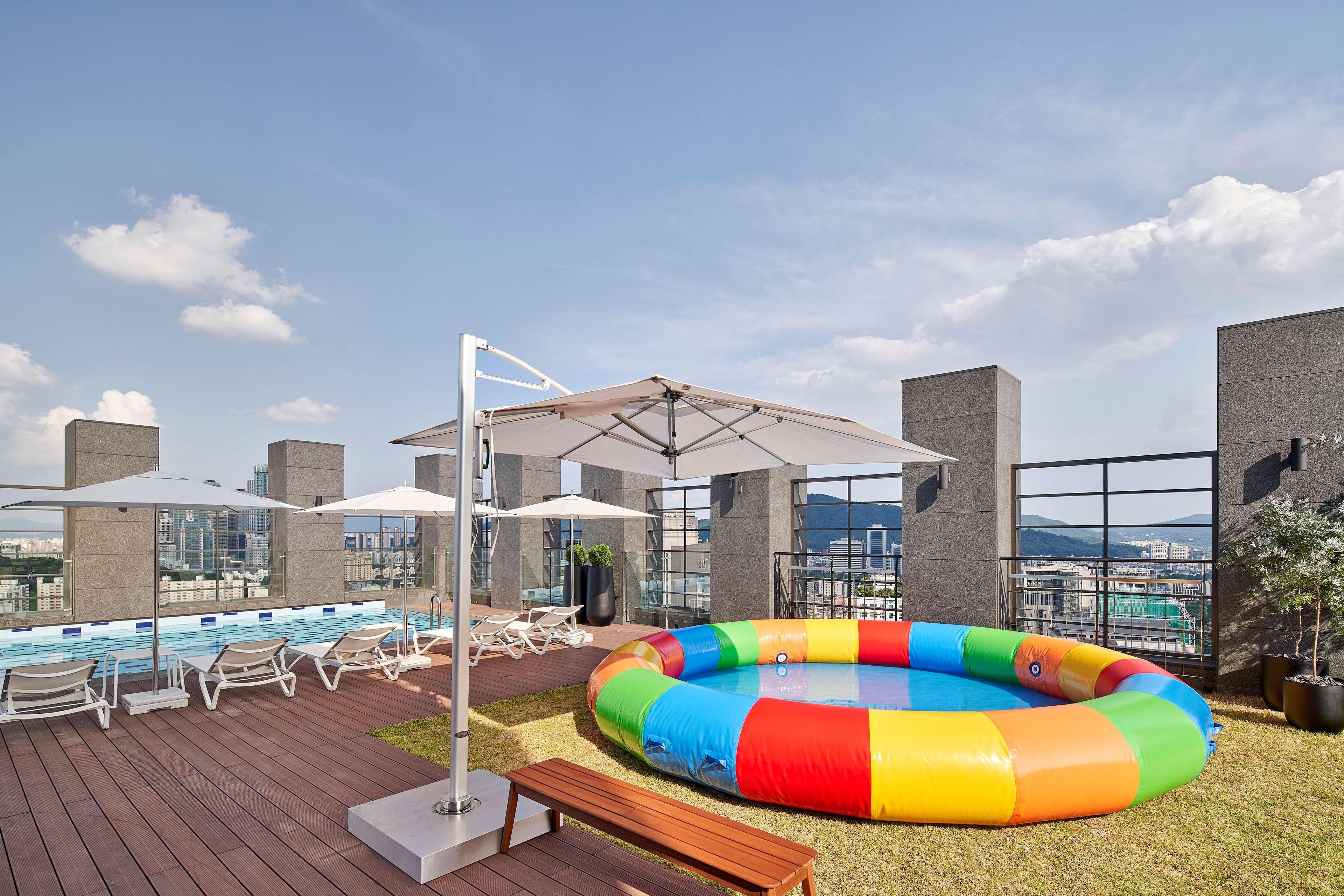 Hotel Hilton Garden Gangnam 4*