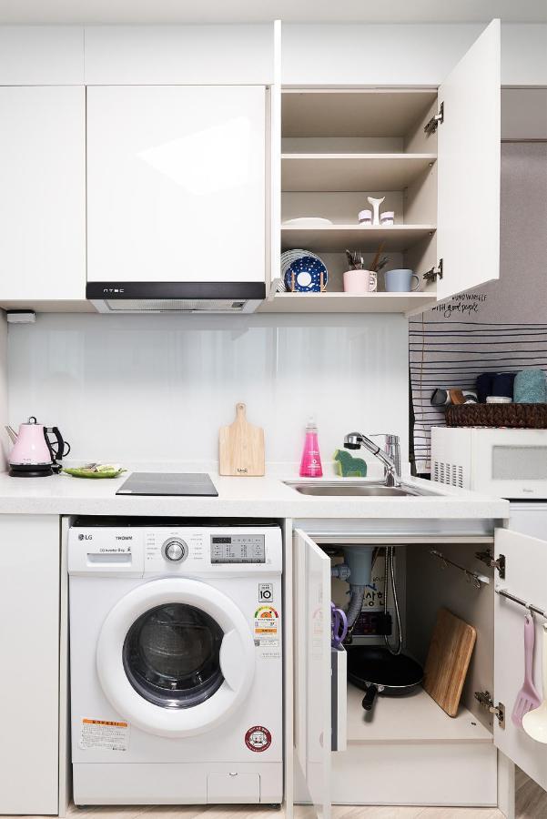 Sweet Apartment *
