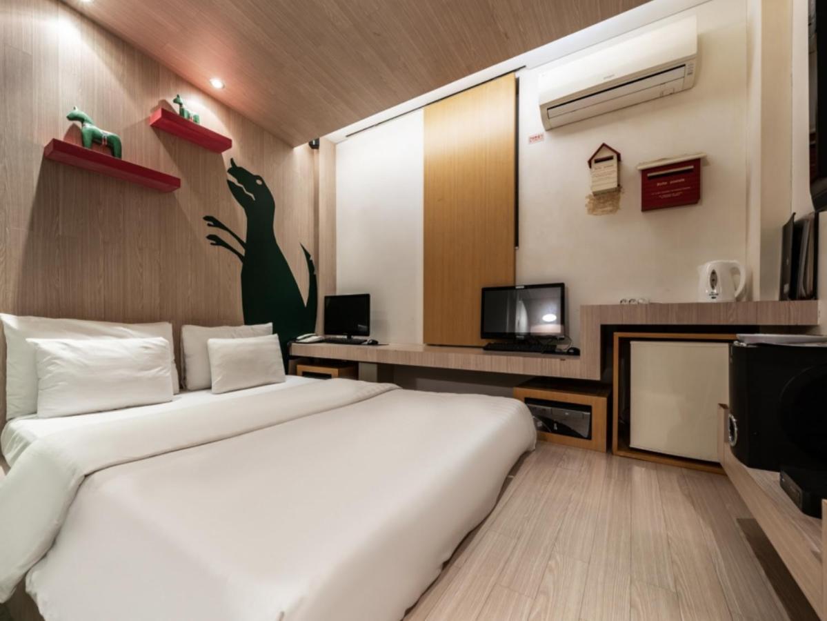 Nine Star Motel *