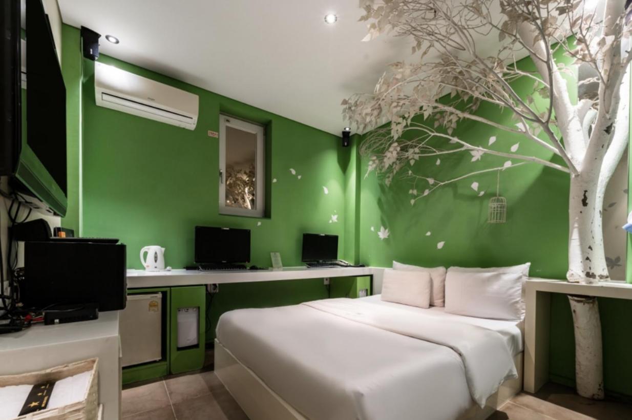 Nine Star Motel *