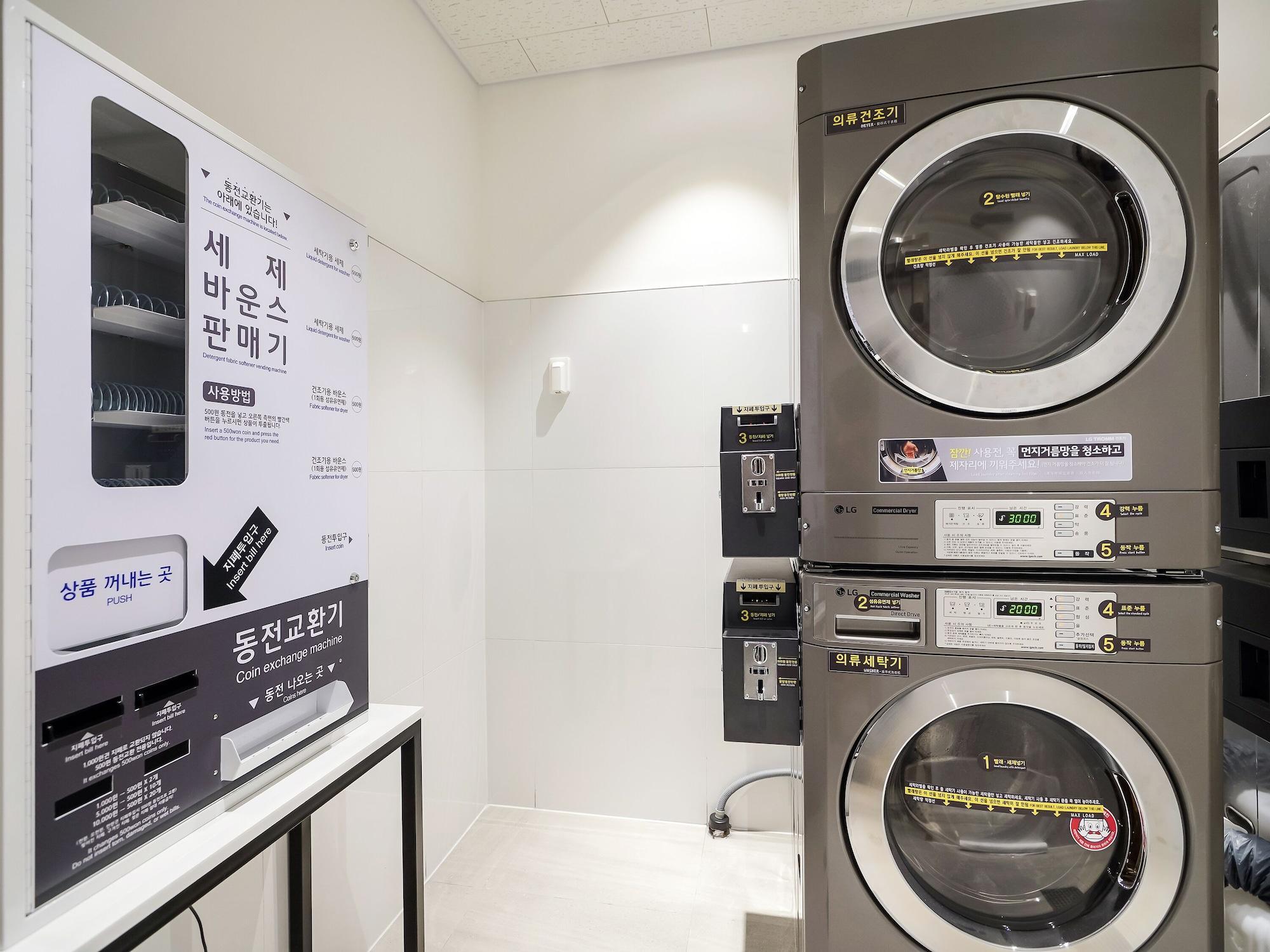 Henn Na Myeongdong Hotel Seoul